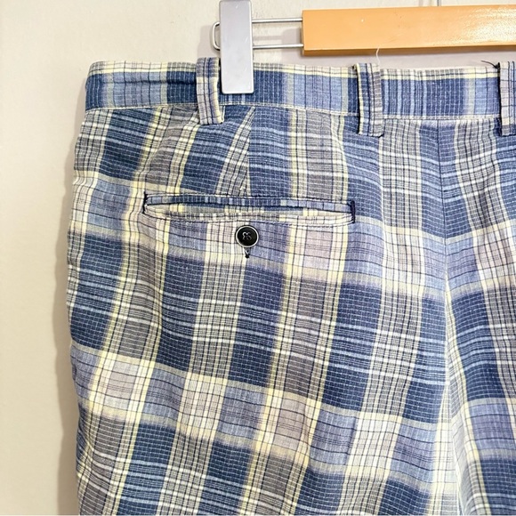 Vintage Tommy Bahama Blue Plaid Flat Front Shorts 75% Linen 25% Silk - Picture 11 of 15